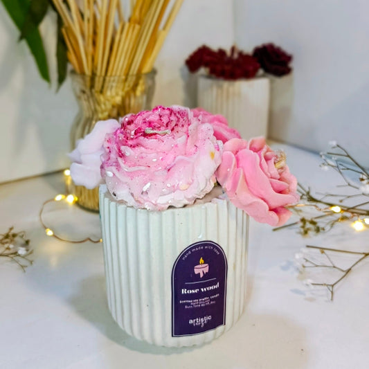 Bloom and Burn bouquet M001