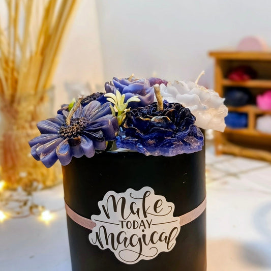 Midnight Petals bouquet M012